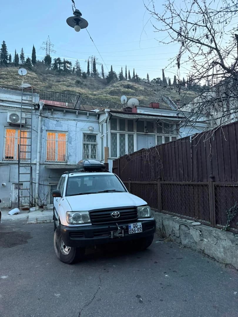 Toyota Land Cruiser 2005