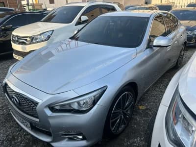 Infiniti Q50 2014