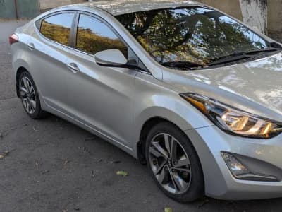 Hyundai Elantra 2015