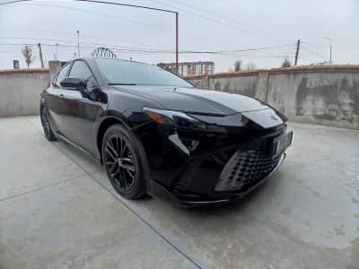 Toyota Camry 2025