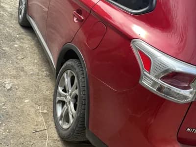 Mitsubishi Outlander 2014