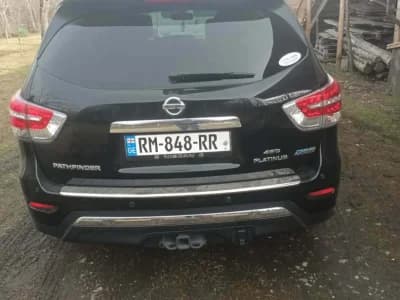 Nissan Pathfinder 2013