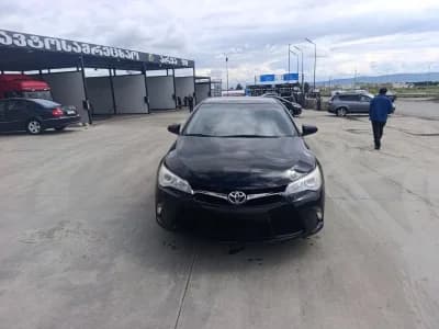 Toyota Camry 2016