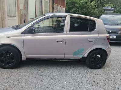 Toyota Yaris 1999