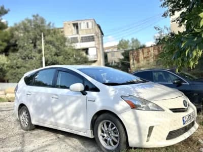 Toyota Prius 2013