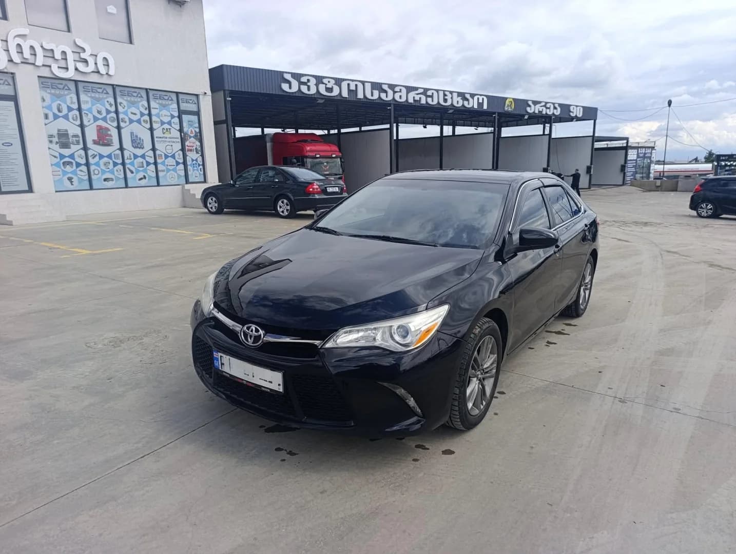 Toyota Camry 2016 SE/SPORT